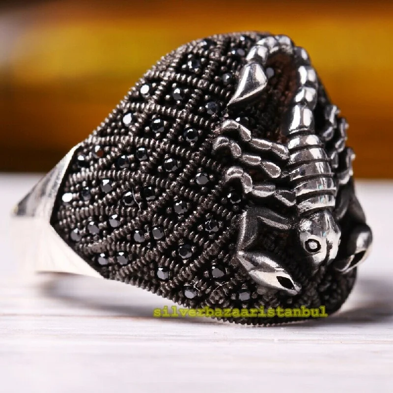 925 Sterling Silver Scorpion Design Black CZ Stone Mens Ring