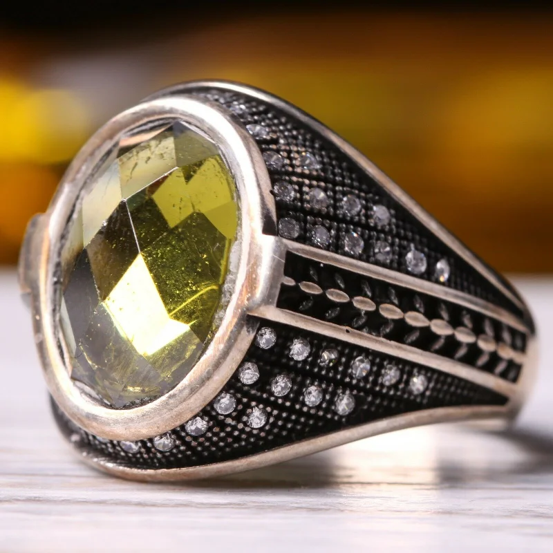 Handmade 925 Sterling Silver Faceted Peridot CZ Stone Mens Ring