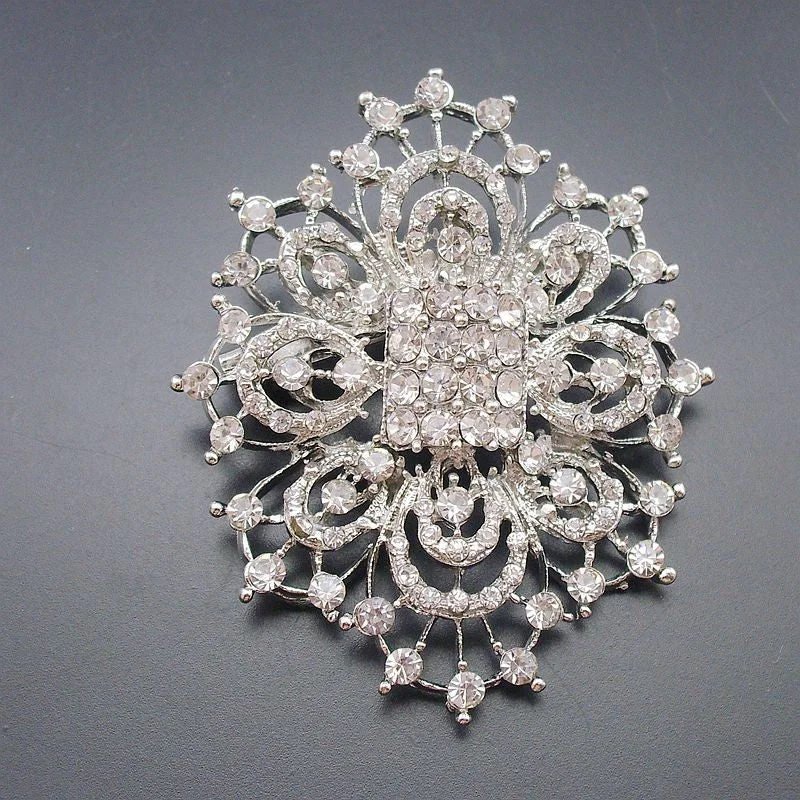 Silver Rhinestone Crystal Brooch BR-070