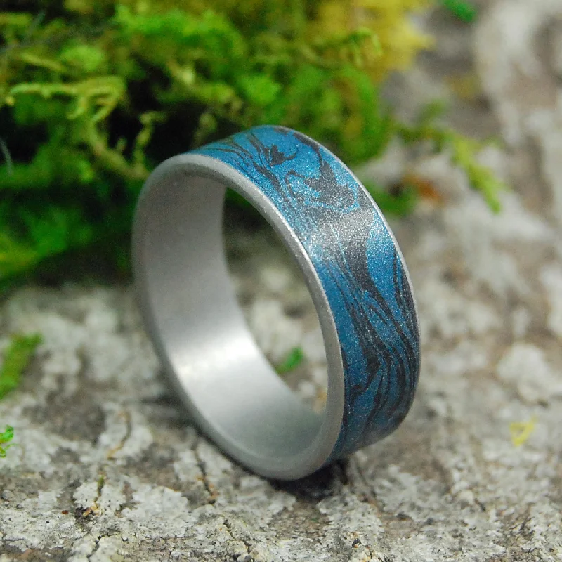 Midnight Ride | Men's Black Ceramic, Meteorite & Titanium Wedding Ring