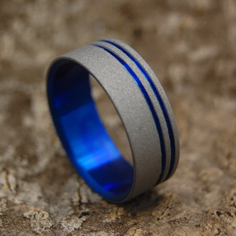 To The Future Ii | Men's Titanium & Blue Wedding Ring